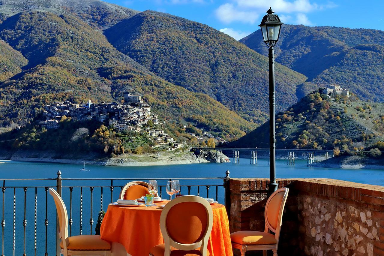 Turano Resort Colle di Tora Exteriör bild